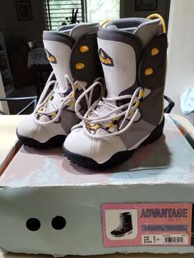 63044 Airwalk Nike Snow Boarding Boots Advantage 6
