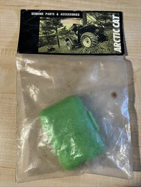 0436-258 Arctic Cat Spark Plug Caddy -green-new In Packaging