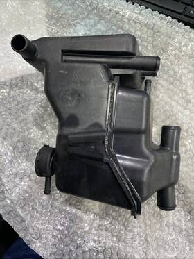 0613-072 Arctic Cat - Tank Coolant-oil Separator Assembly