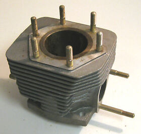 800785 B S.e Twin 340 Engine Right Cylinder Asm Vintage Snowmobile Nos Part