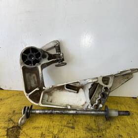 Aa-2-2 Omc 553798 Genuine J-e Outboard Motor Clamp Bracket With Bolt Used