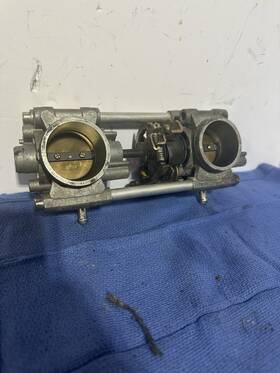 1253520 Polaris - Throttle Body