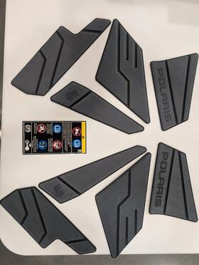 2889889 Polaris Snowmobile Trail Performance Crossover Knee Pads Indy Switchback
