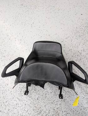 Ski-doo 510004148 Skidoo Oem Black 2 Up 1 Seat Jack 2004-2007 Rev Chassis Used