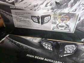860201956 Ski-doo Oem High Beam Auxiliary Led Lights New In Box