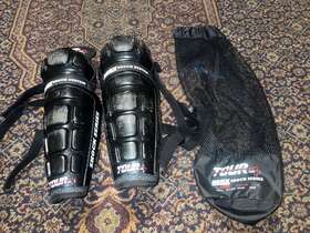 Tour 049288527113 Cdn Msx Shock Series Shin Guards 11 Inch -12 With Sport Bag