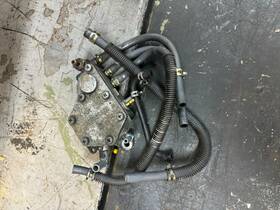 8df-24410-00 Yamaha 2002 Viper Fuel Pump Assy 03 04 05 700 Rw6398