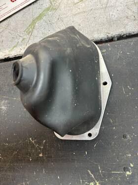 8dn-2198f-00-00 Yamaha 2004 Viper 700 S Cover 1 Rw6463