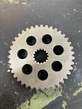 8dw-47587-00-00 Yamaha 2004 Viper 700 S Sprocket Chain Driven 40t Ur Rw6464