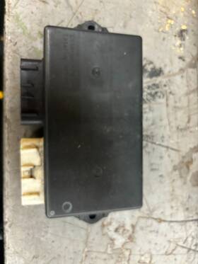 8ek-85540-00-00 Yamaha 2002 Viper 700 C.d.i. Unit Assy Rw6411