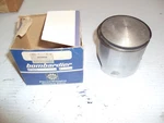 Vintage Nos, Oem Ski-doo Rh Piston W/rings, 400CC, 420994611. Fixed Price $30.00.