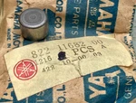 New Genuine Yamaha 822-11682-00 Bush Crank Pin. Fixed Price $10.44.