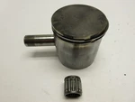 1996 Polaris Piston Middle 71.1MM. Fixed Price $43.16.