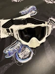509 Sinister X5 Snow Goggles White And Black With Tinted Lens Travel Bag. Fixed Price $50.00.