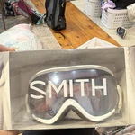 Smith Virtue Women's Ski Goggles White Eclipse Anti-fog Mirrored S2 Small Fit. Fixed Price $45.00.
