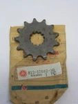Nos Yamaha 812-17682-30-00 Chain Drive Sprocket 13T SM292 ET250 GS300 BR250. Fixed Price $13.98.