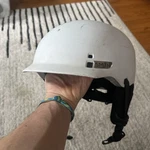 Smith Gage Adult Snowboard Ski Skateboard Helmet Size 55-59CM White Used. Fixed Price $50.00.