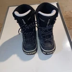Airwalk Advantage Thinsulate Snowboard Boots Men's Size 9. Fixed Price $40.00.